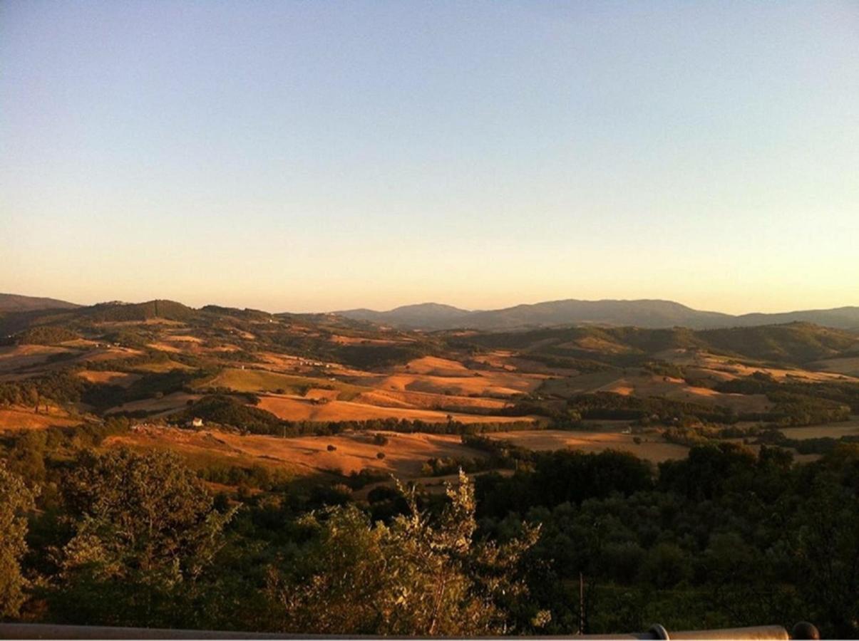 Podere Cerreto 카솔레 델사 외부 사진
